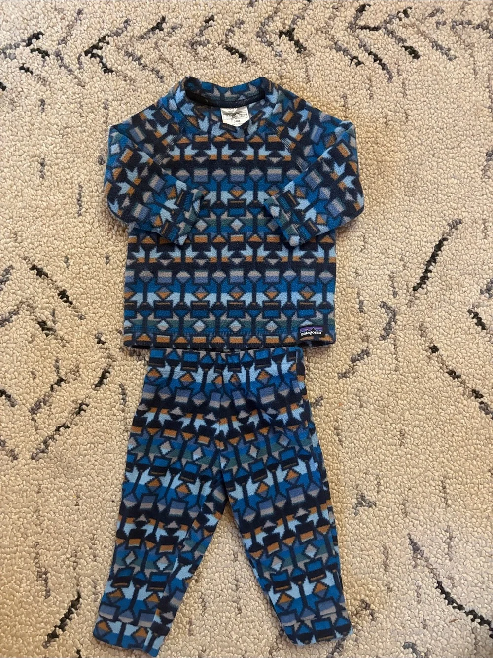Patagonia Kids fleece base layer (3-6m)